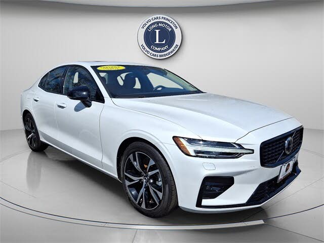 2025 Volvo S60 B5 Core FWD