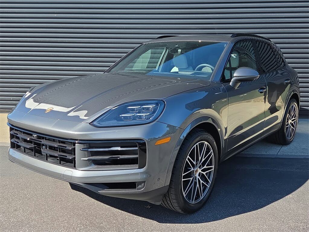 2026 Porsche Cayenne AWD