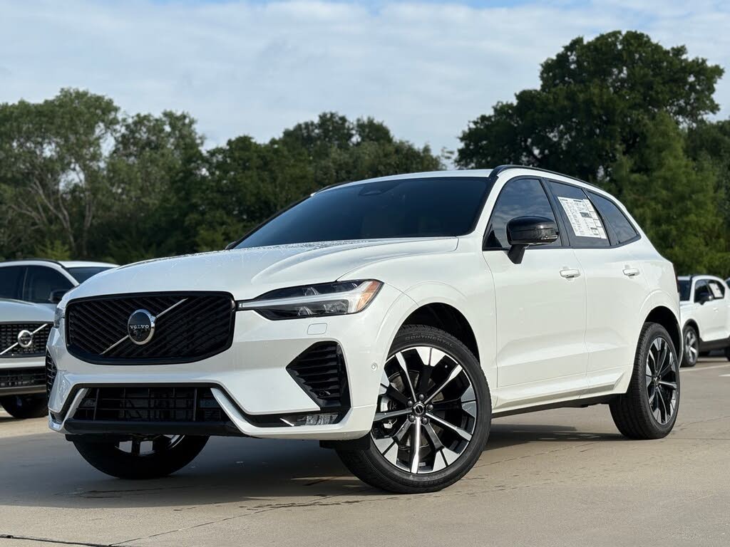2026 Volvo XC60 B5 Plus AWD