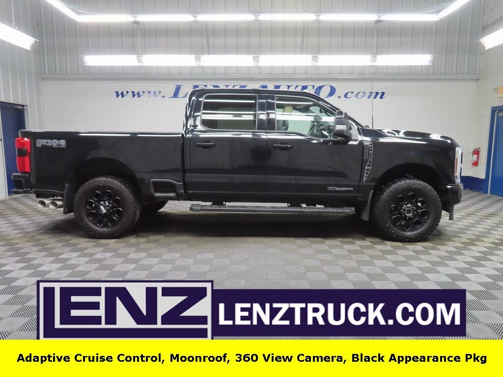 2024 Ford F-250 Super Duty Lariat Crew Cab 4WD