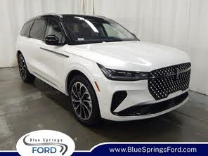 Lincoln Nautilus Reserve AWD