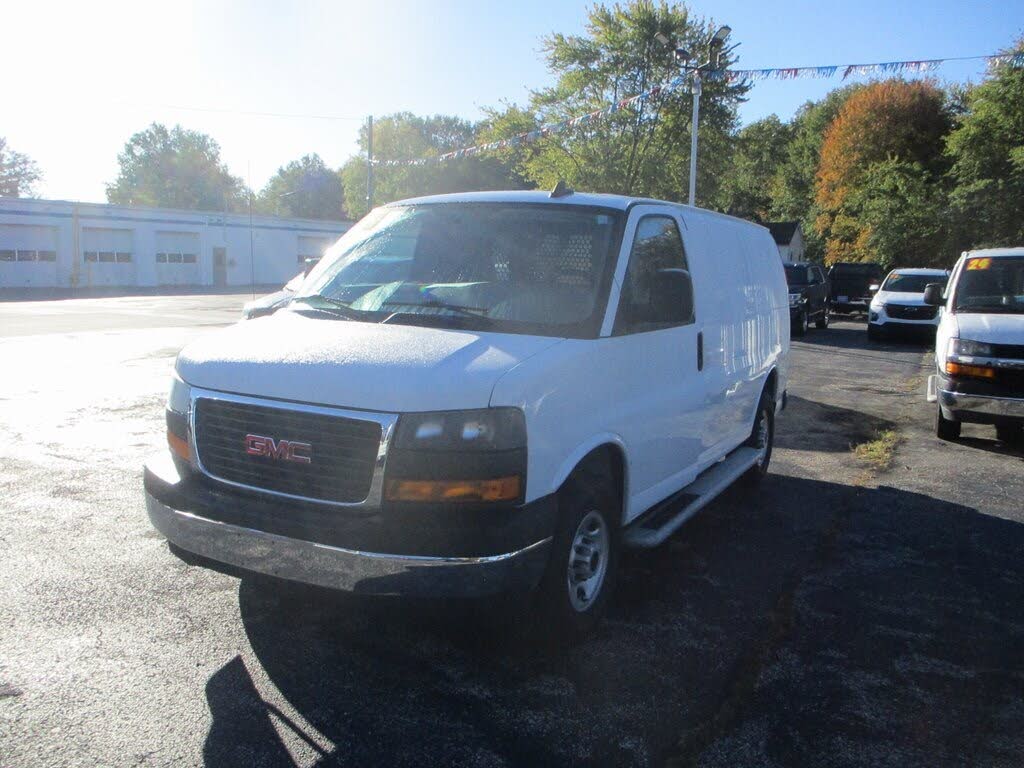 2024 GMC Savana Cargo 2500 RWD