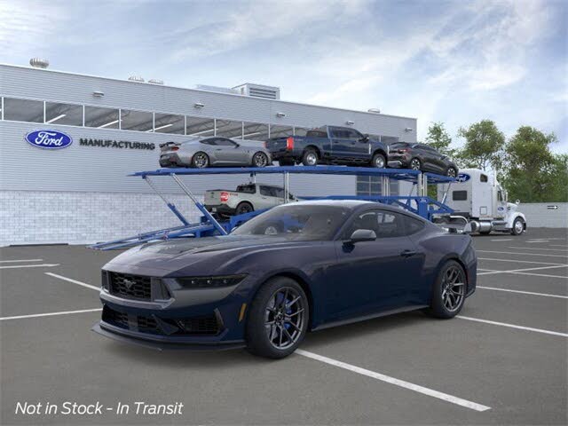 2025 Ford Mustang Dark Horse Fastback RWD