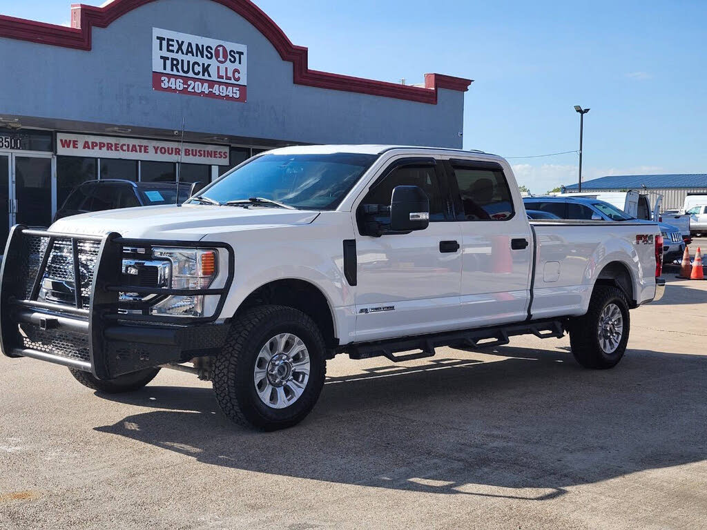 2022 Ford F-250 Super Duty XLT Crew Cab LB 4WD