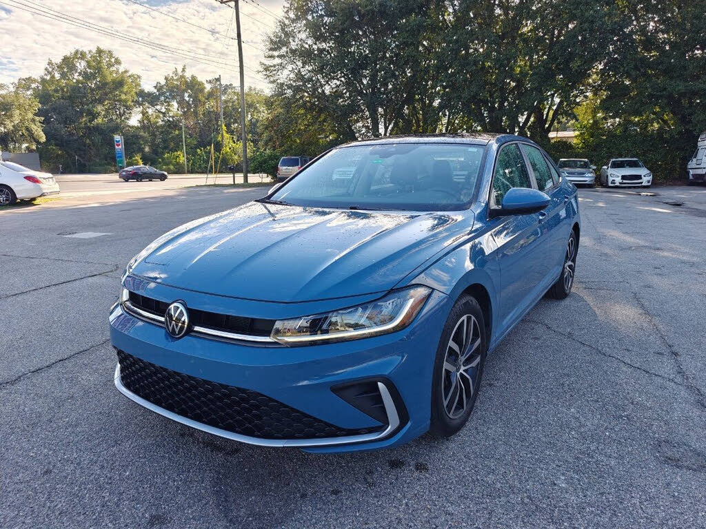 2025 Volkswagen Jetta SE FWD