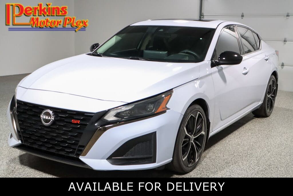 2023 Nissan Altima 2.5 SR FWD