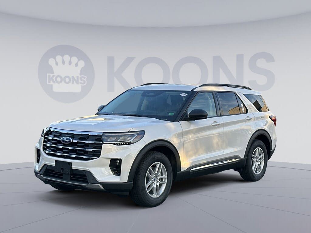 2025 Ford Explorer Active RWD