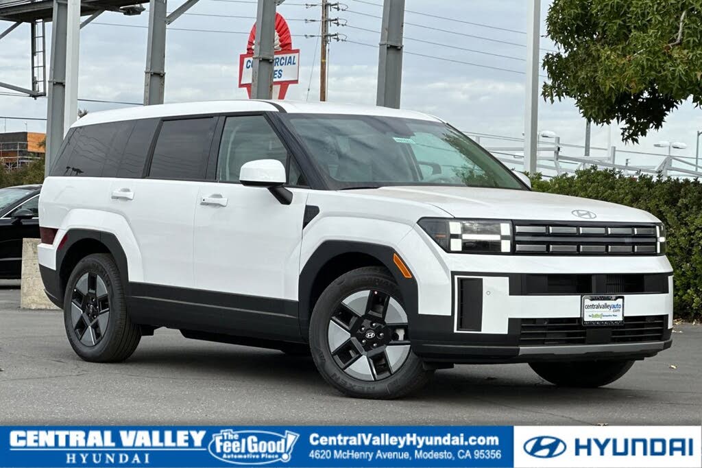 2026 Hyundai Santa Fe Hybrid SE FWD