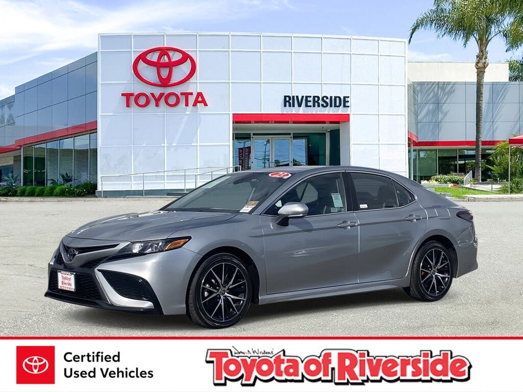 2023 Toyota Camry SE FWD