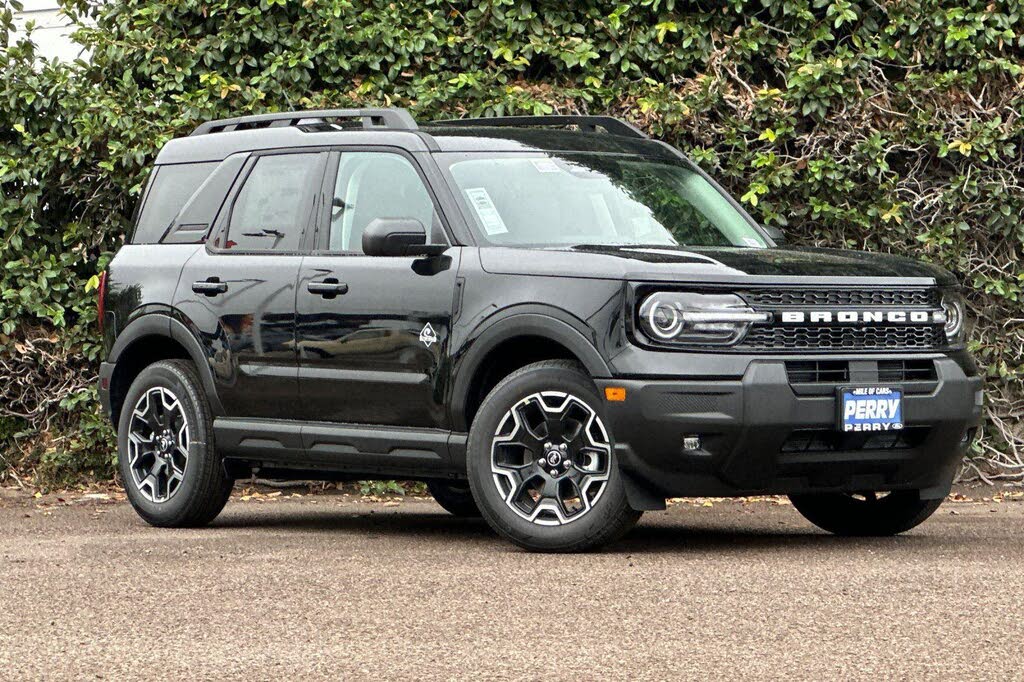 2025 Ford Bronco Sport Outer Banks AWD
