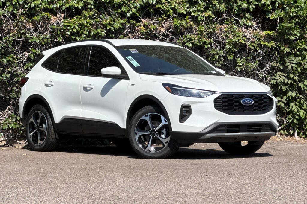2025 Ford Escape ST-Line Select AWD