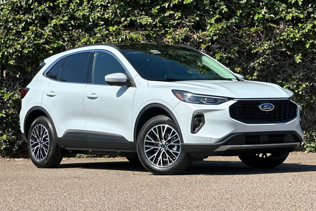 2025 Ford Escape Hybrid Plug-in FWD
