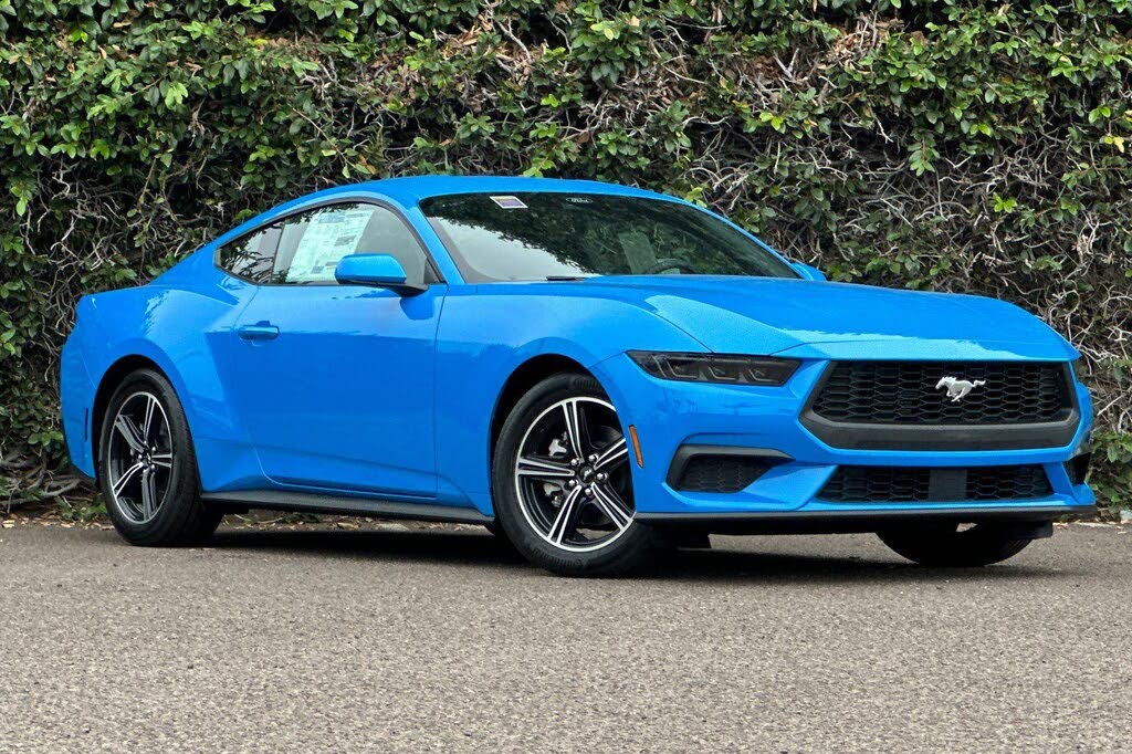 2025 Ford Mustang EcoBoost Fastback RWD