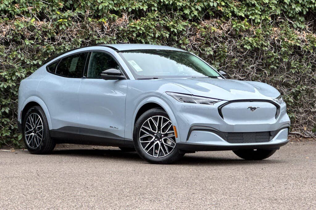 2025 Ford Mustang Mach-E Premium RWD