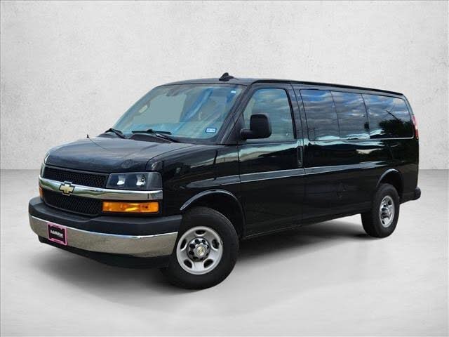 2024 Chevrolet Express 2500 LT RWD