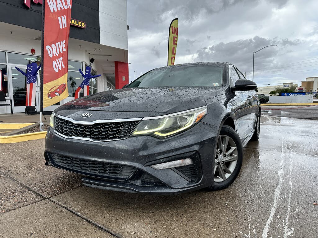 2019 Kia Optima LX FWD