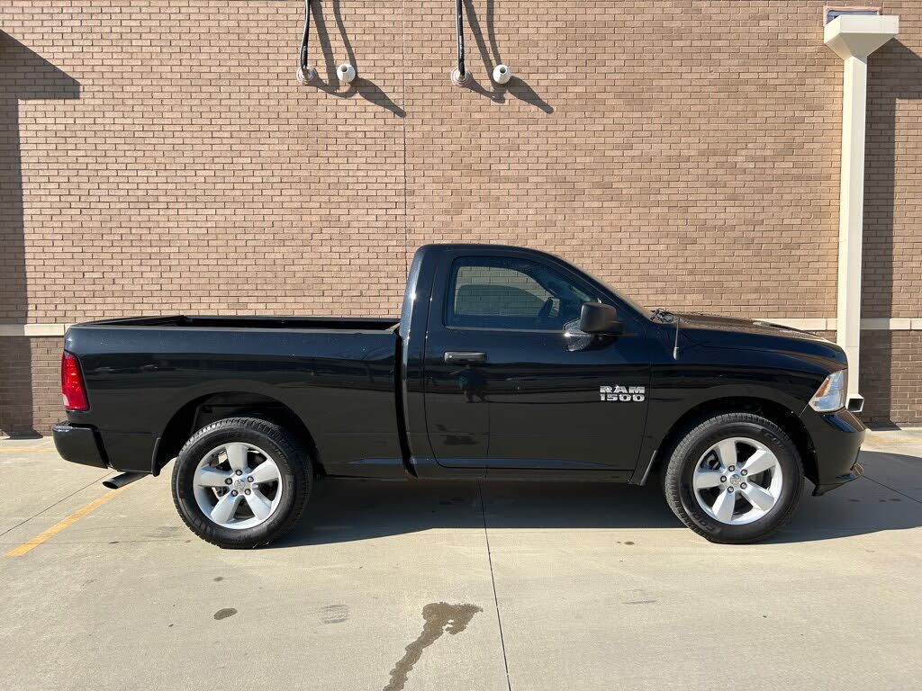 2016 RAM 1500 Express RWD