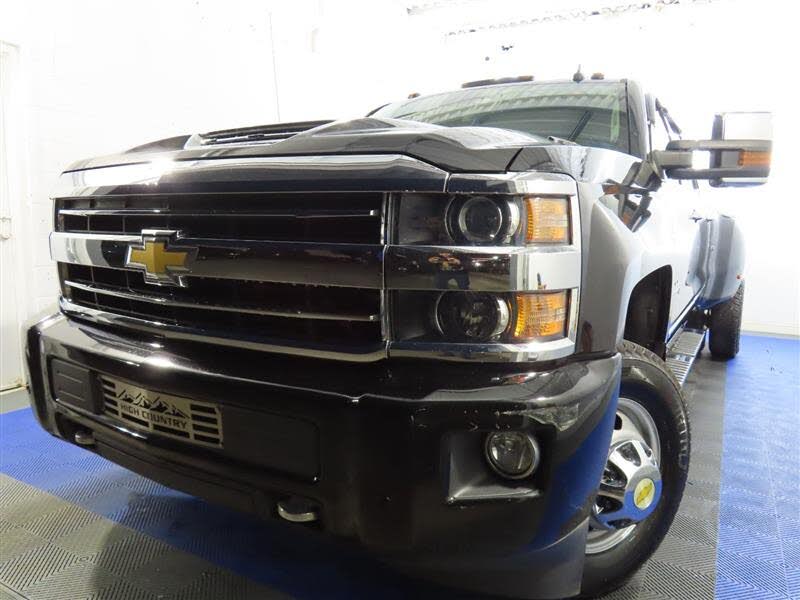 2019 Chevrolet Silverado 3500HD High Country Crew Cab 4WD