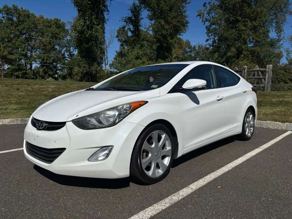 2013 Hyundai Elantra Limited FWD