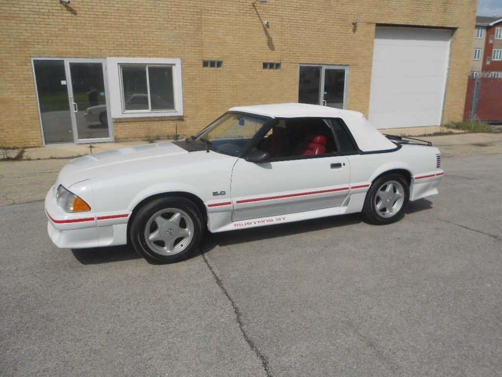 1987 Ford Mustang GT Convertible