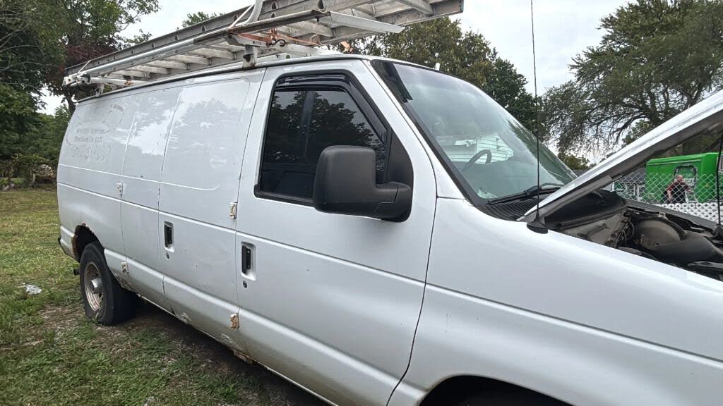 2008 Ford E-Series E-250 Cargo Van