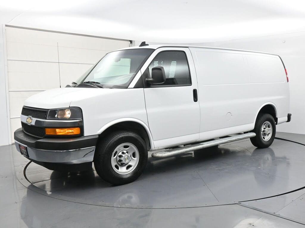 2023 Chevrolet Express Cargo 2500 RWD