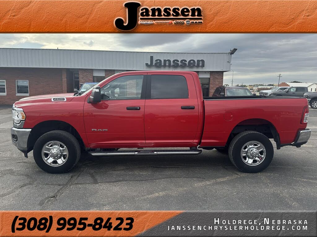 2024 RAM 2500 Big Horn Crew Cab 4WD