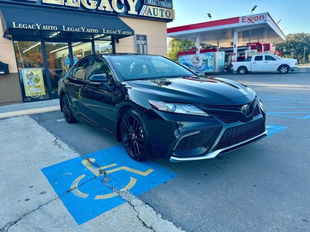 2024 Toyota Camry XSE FWD