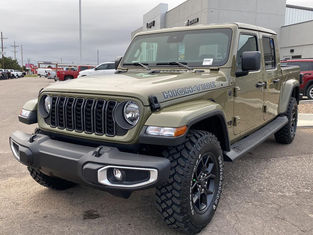 2025 Jeep Gladiator High Tide Crew Cab 4WD