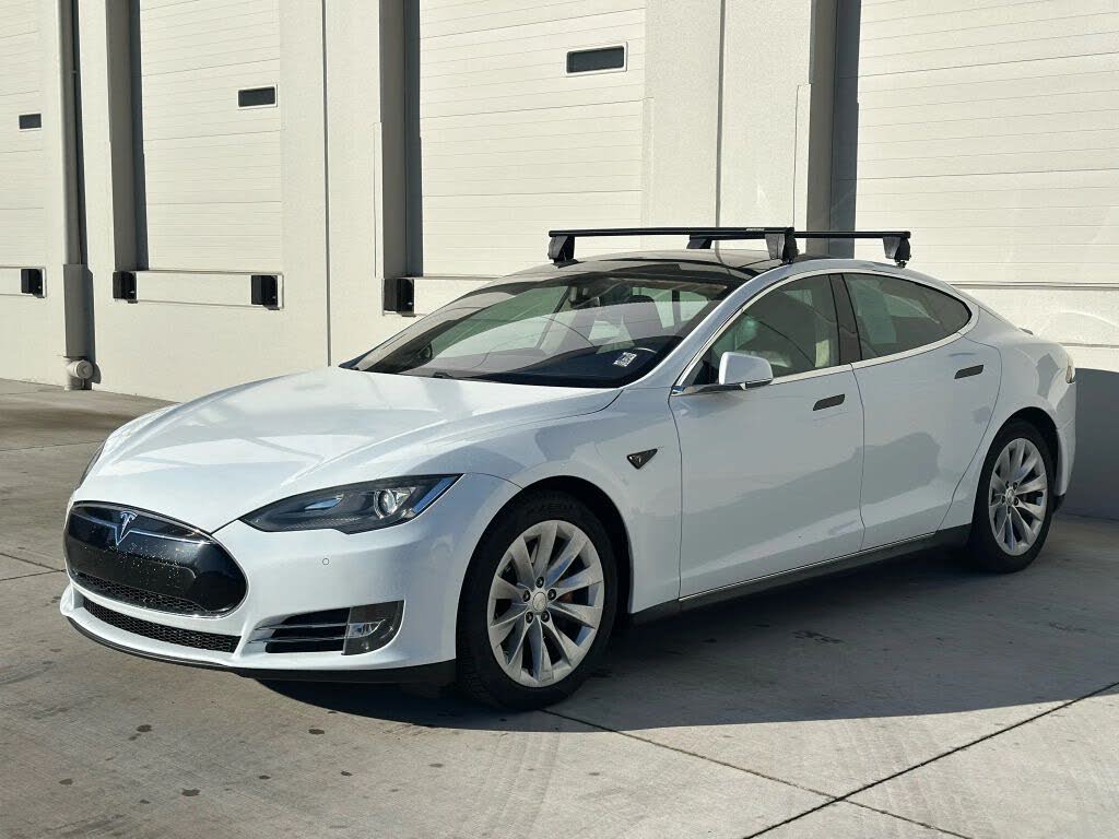 2013 Tesla Model S 85 RWD