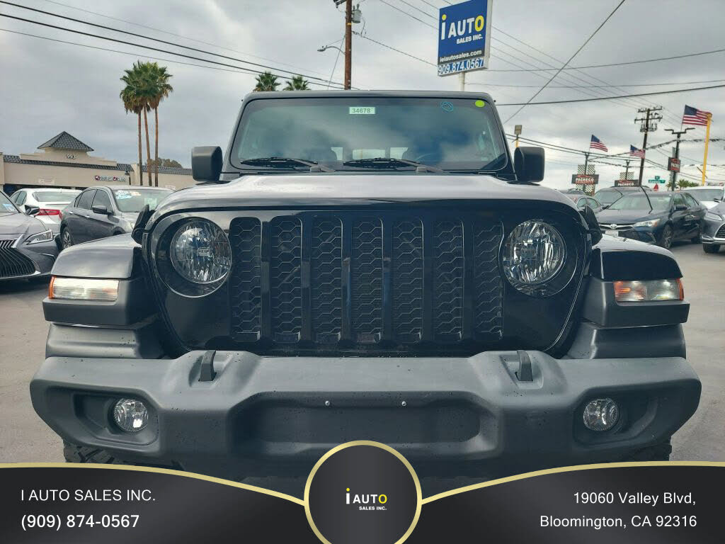 2021 Jeep Gladiator Sport S Crew Cab 4WD