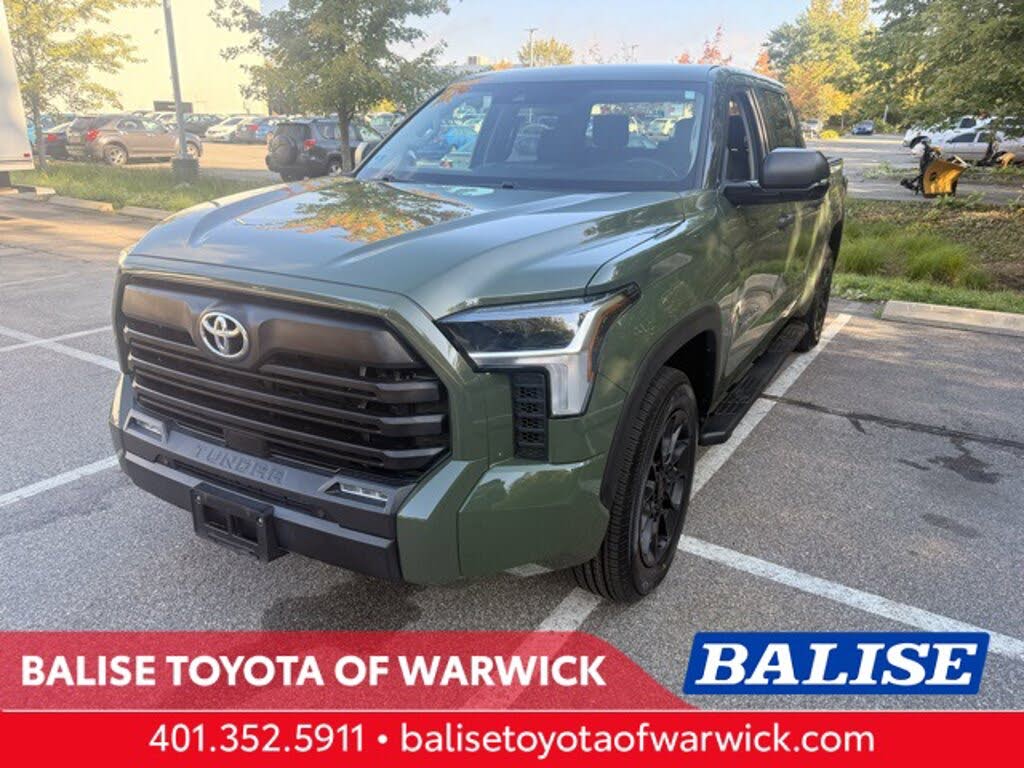 2022 Toyota Tundra SR5 CrewMax Cab RWD