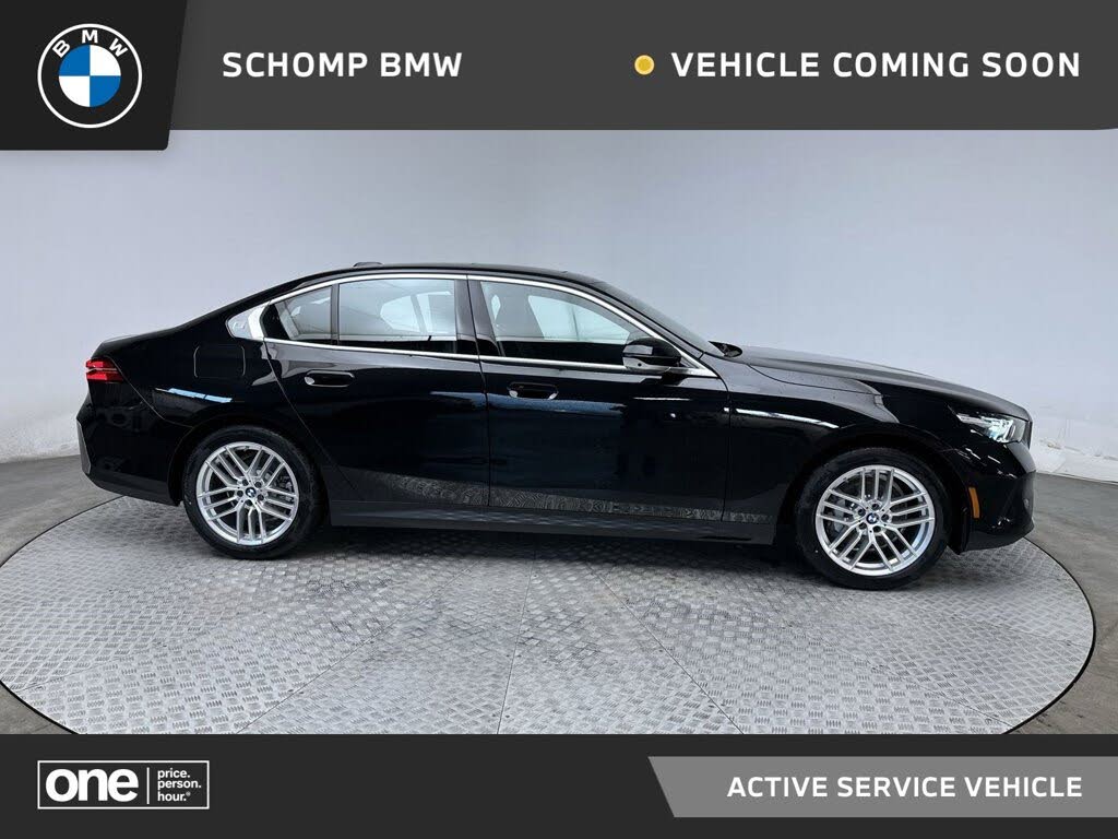2025 BMW 5 Series 530i xDrive