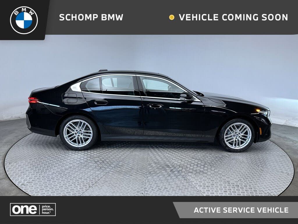 2025 BMW 5 Series 530i xDrive