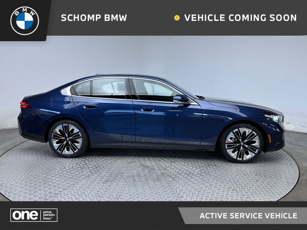 2025 BMW 5 Series 530i xDrive