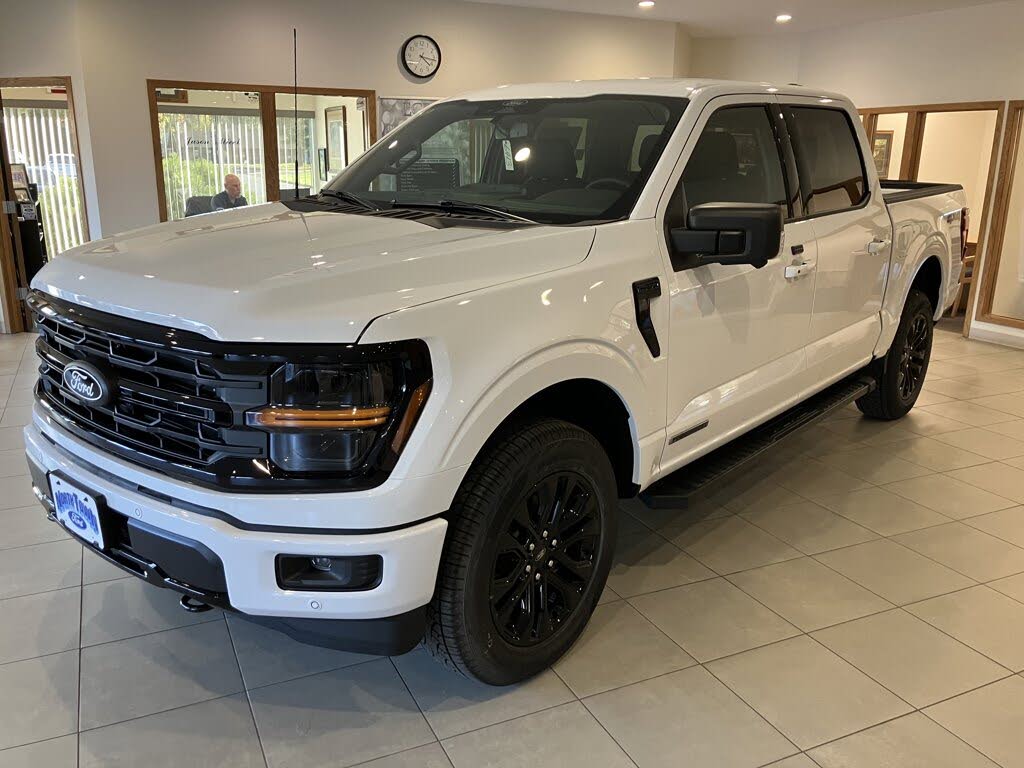 2025 Ford F-150 XLT SuperCrew 4WD