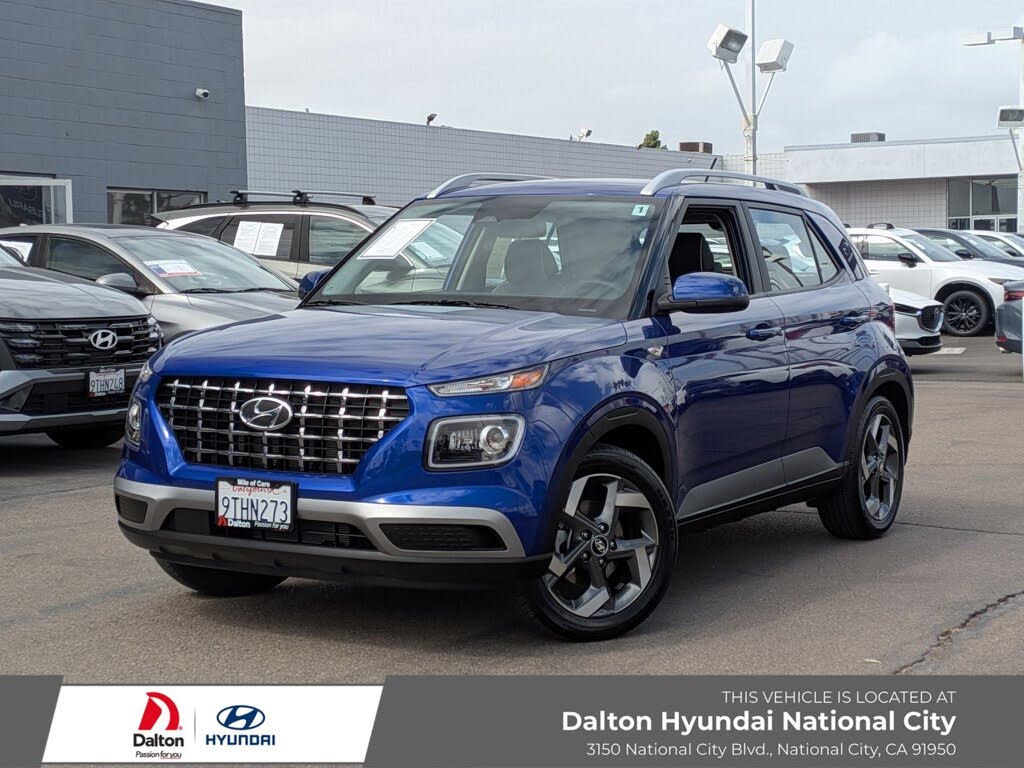 2025 Hyundai Venue Limited FWD