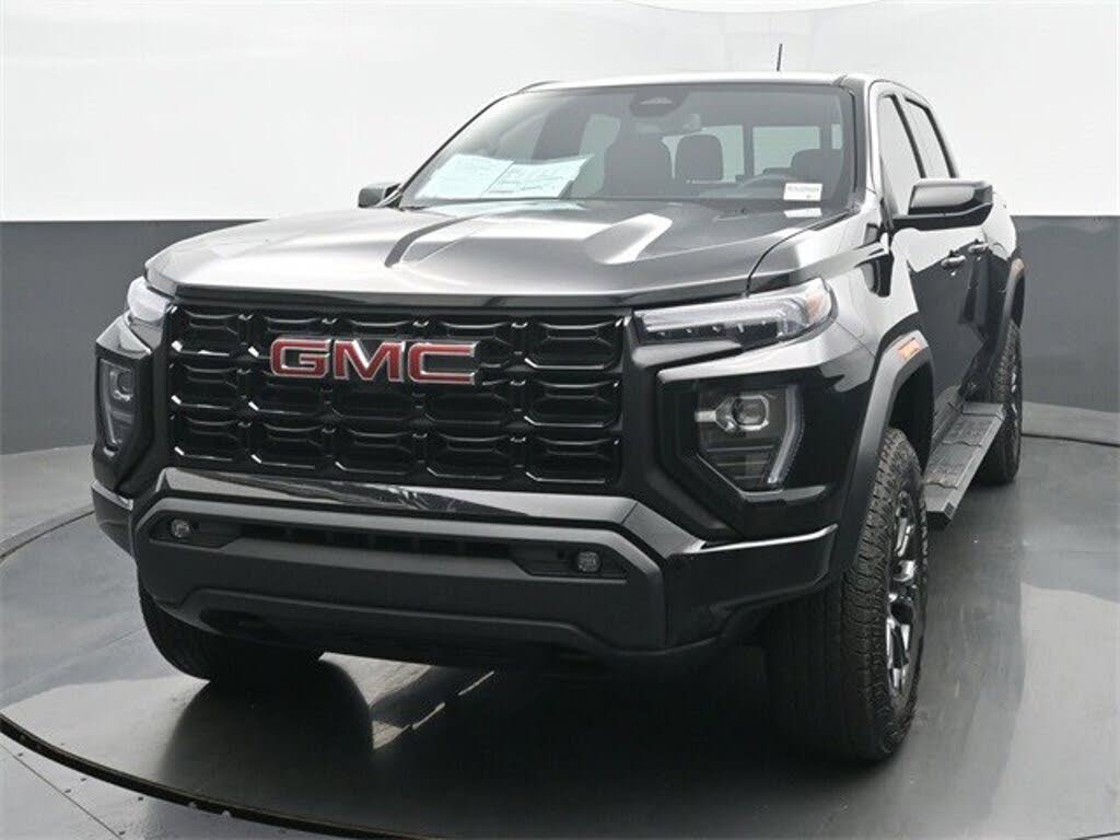 2024 GMC Canyon Elevation Crew Cab 4WD