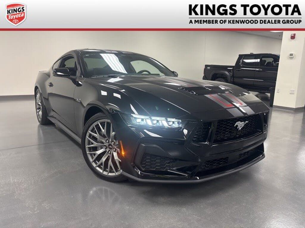 2025 Ford Mustang GT Premium Fastback RWD