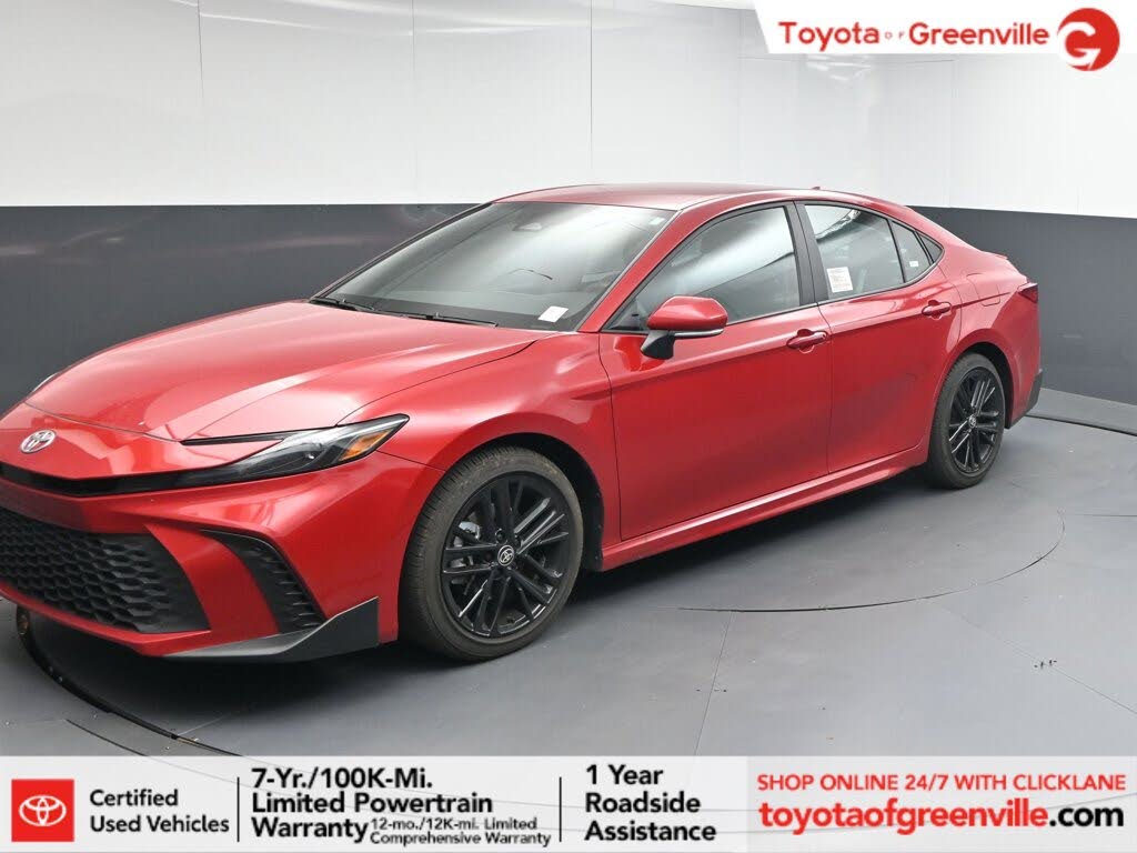 2025 Toyota Camry SE FWD