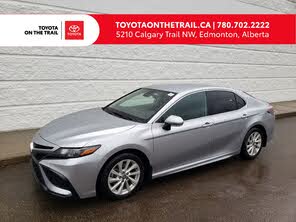 Toyota Camry SE FWD