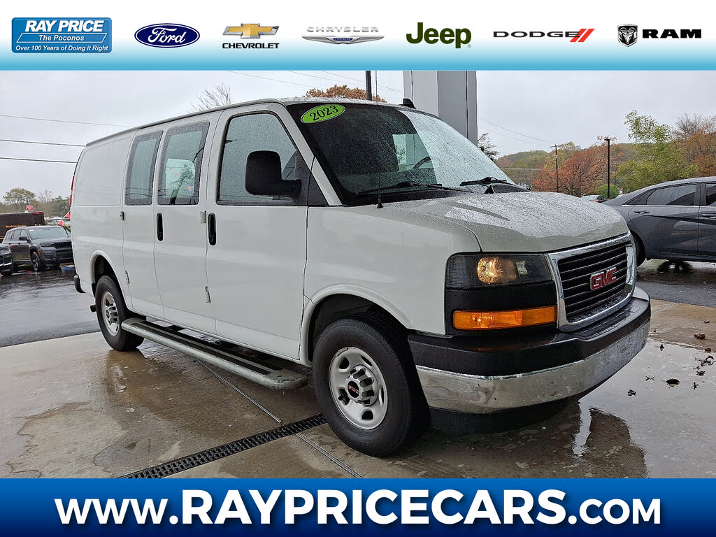 2023 GMC Savana Cargo 2500 RWD