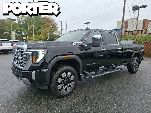 2025 GMC Sierra 2500HD Denali Crew Cab 4WD