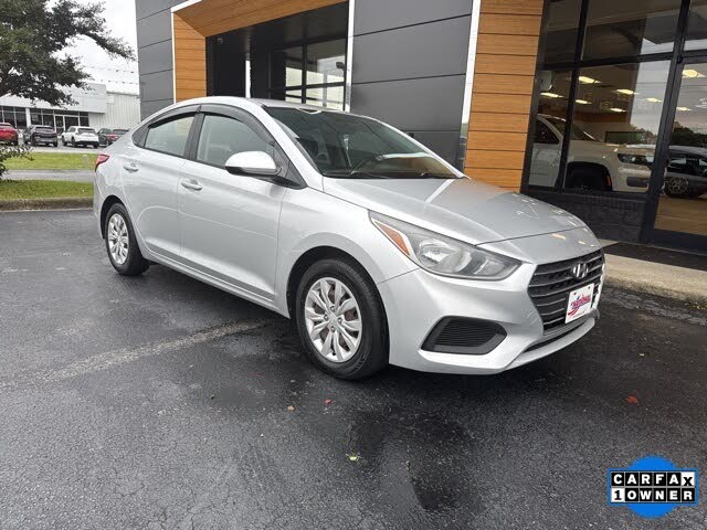 2020 Hyundai Accent SE Sedan FWD
