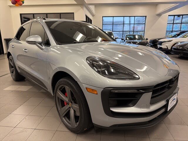 2023 Porsche Macan S AWD
