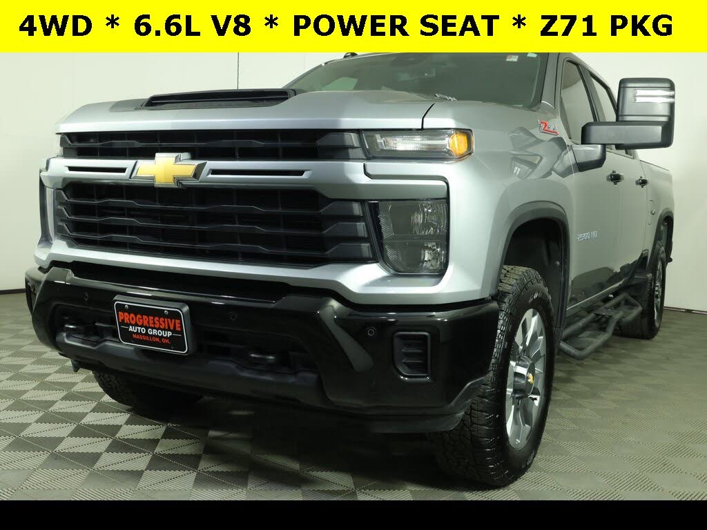 2025 Chevrolet Silverado 2500HD Custom Crew Cab 4WD