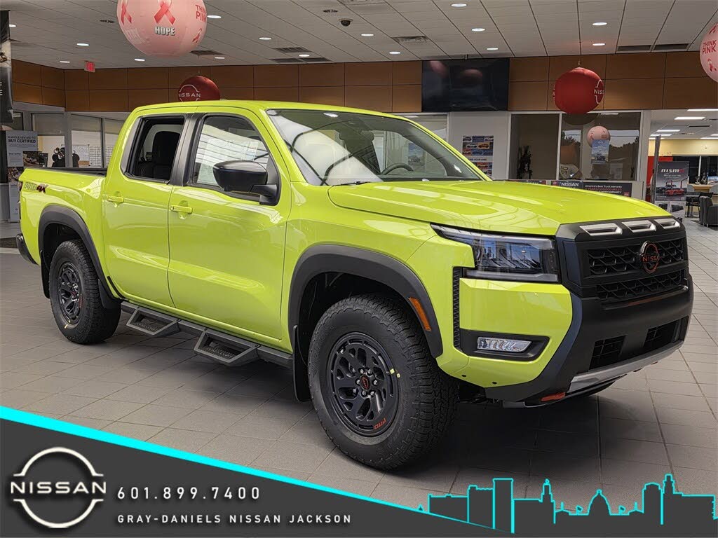 2026 Nissan Frontier PRO-4X Crew Cab 4WD