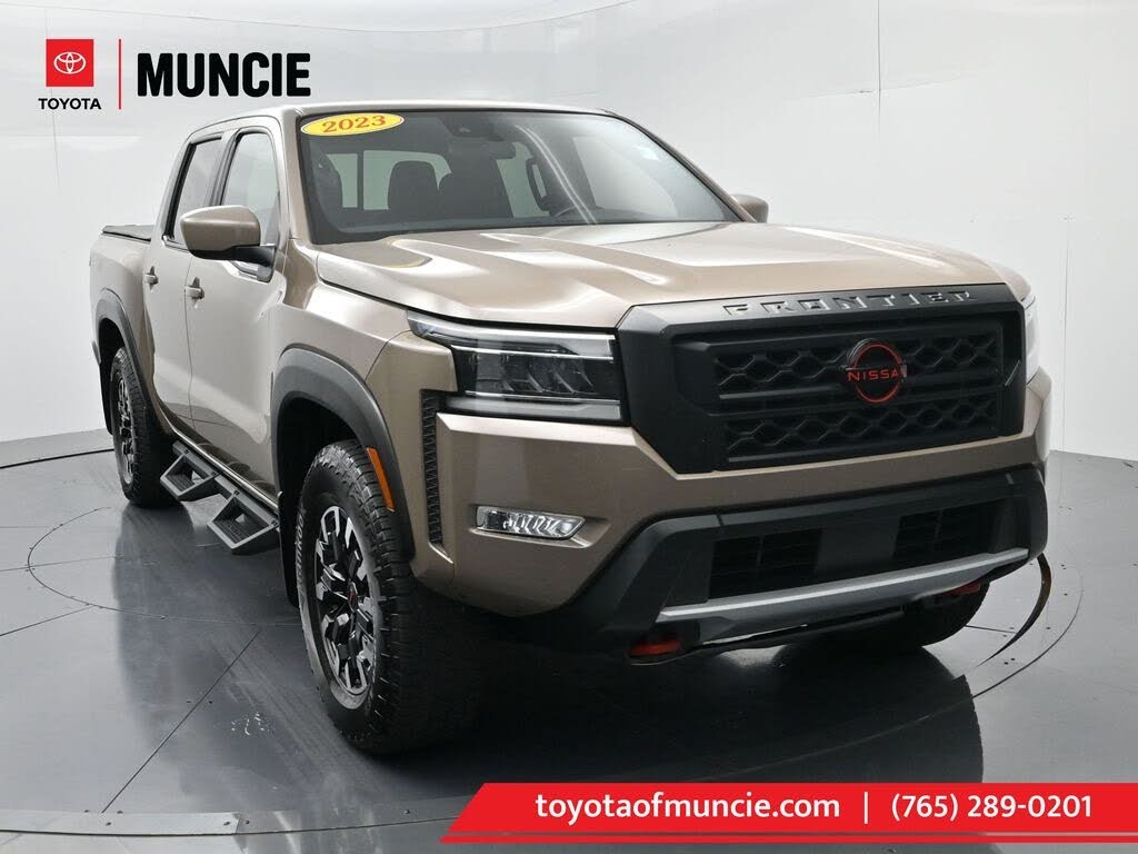 2023 Nissan Frontier PRO-4X Crew Cab 4WD