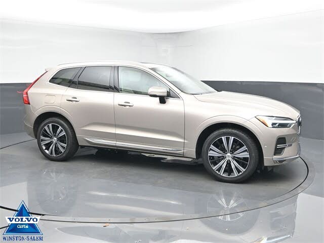 2023 Volvo XC60 B5 Plus Bright Theme AWD