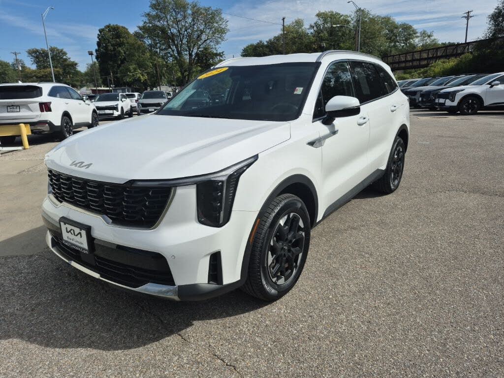 2024 Kia Sorento S AWD